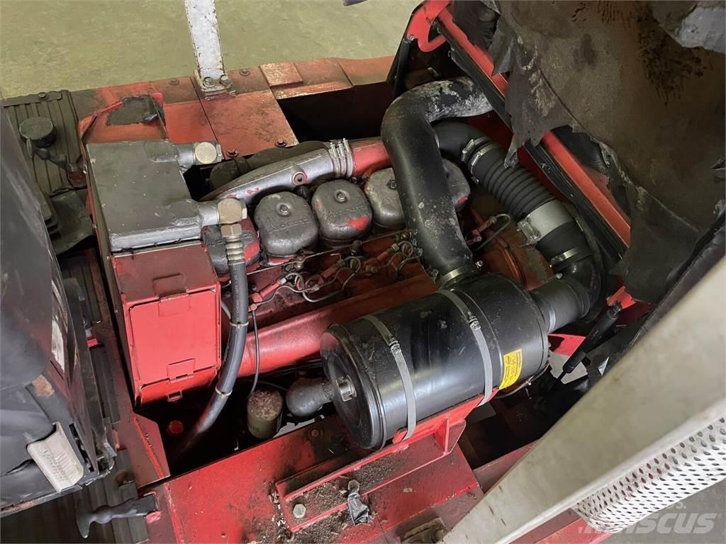  O&amp;K V80 Дизельні навантажувачі