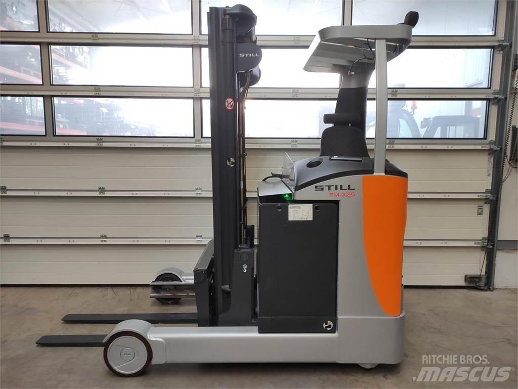 Still FM-X-25 (LACK NEU) Річ-трак із високим підйомом