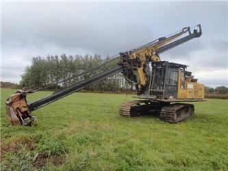 John Deere 200 C LC