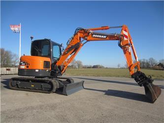 Doosan DX63-3