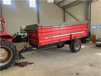 Junkkari tractor trailer