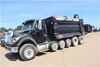 International WORKSTAR 7600