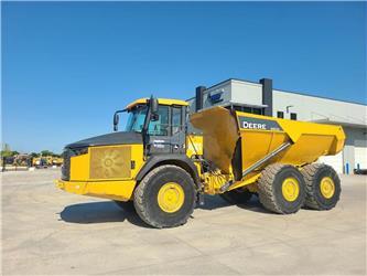 John Deere 460E