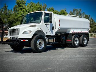 Freightliner M 2
