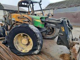 John Deere 3220   arm