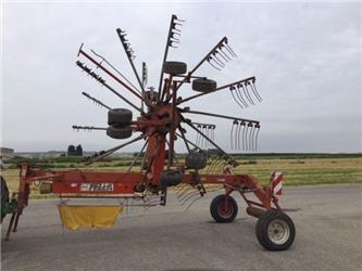 Fella TS 800
