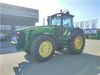 John Deere 8330