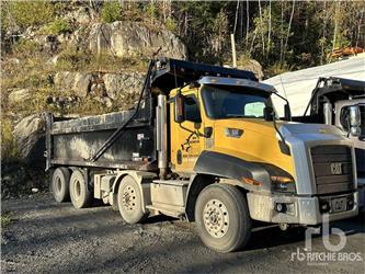Caterpillar CT660S