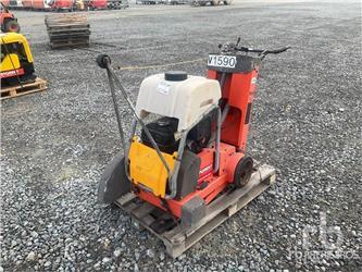 Husqvarna FS513