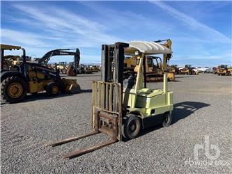 Hyster 3700 lb