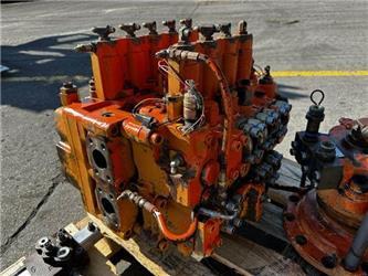 Hitachi FH 400 ROZDZIELACZ