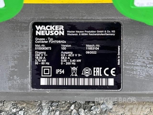 Wacker Neuson FUH70/6/42s Агрегати для відливання бетонних блоків
