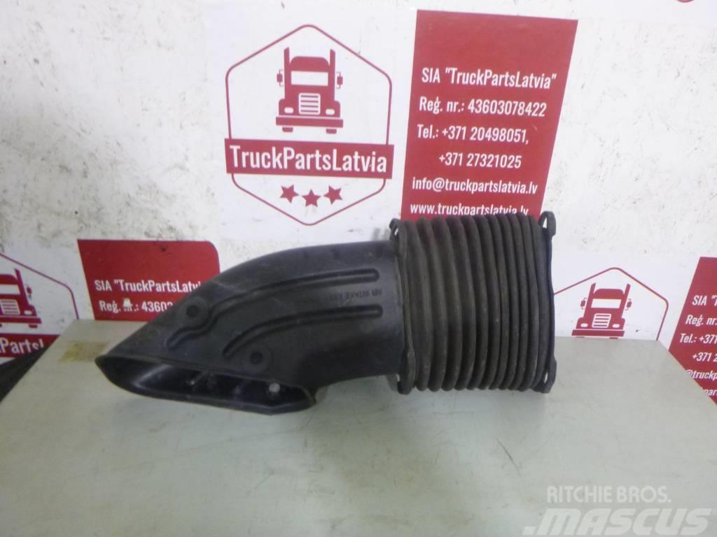 Scania R480 Air filter connection 1472568 Двигуни