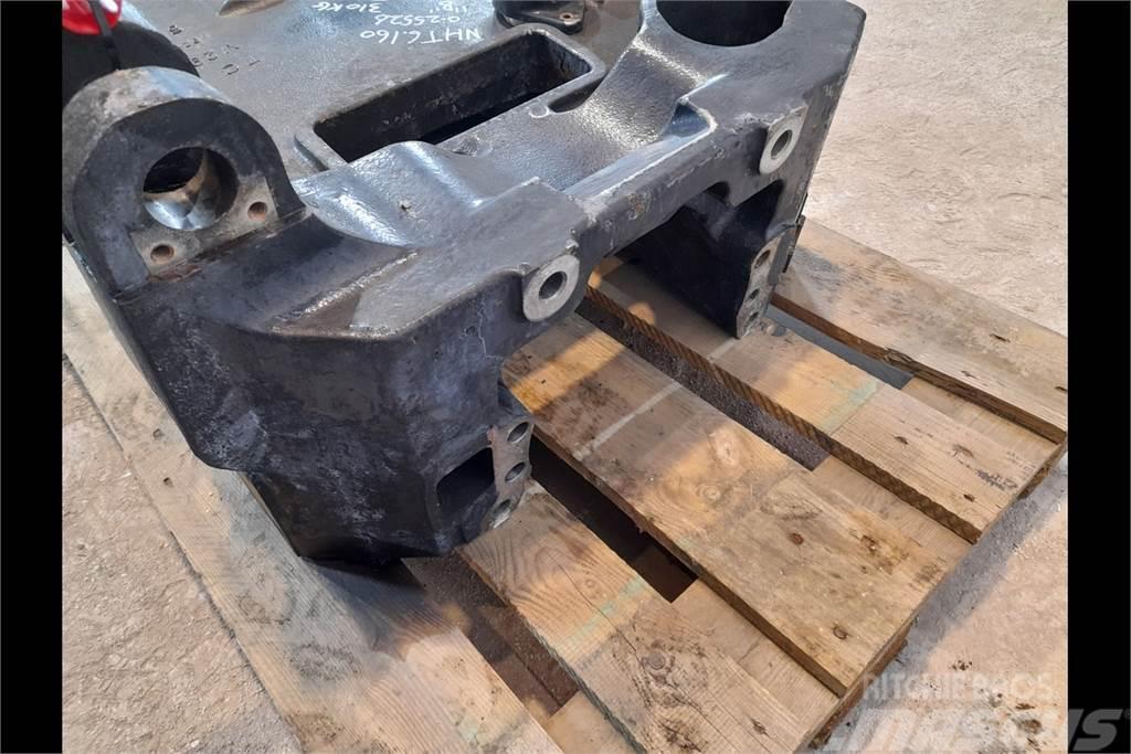 New Holland T6.160 Front axle support Шасі