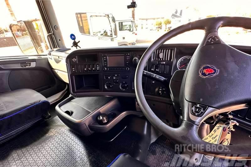Scania R500 6x4 T/T Вантажівки / спеціальні