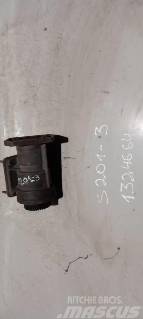 Scania R144.530 main brake valve 1324664 Гальма