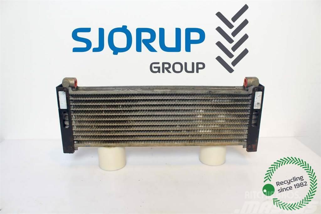 New Holland TM155 Oil Cooler Двигуни