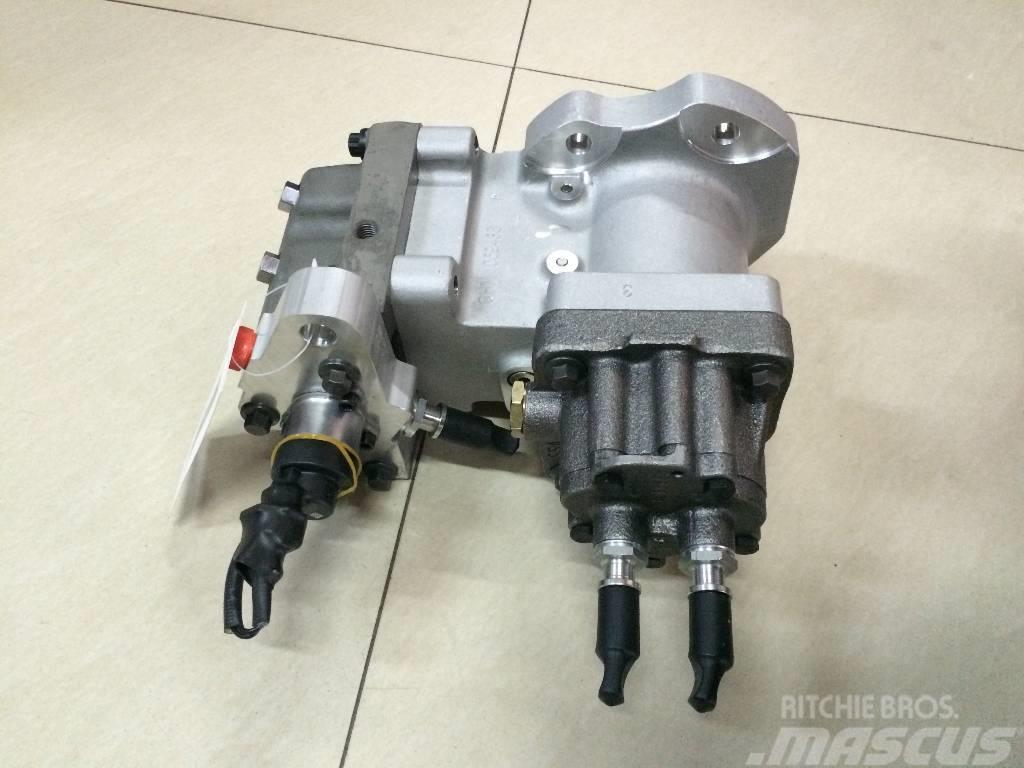 Komatsu PC300-8 fuel injection pump 6745-71-1170 Траншейні екскаватори