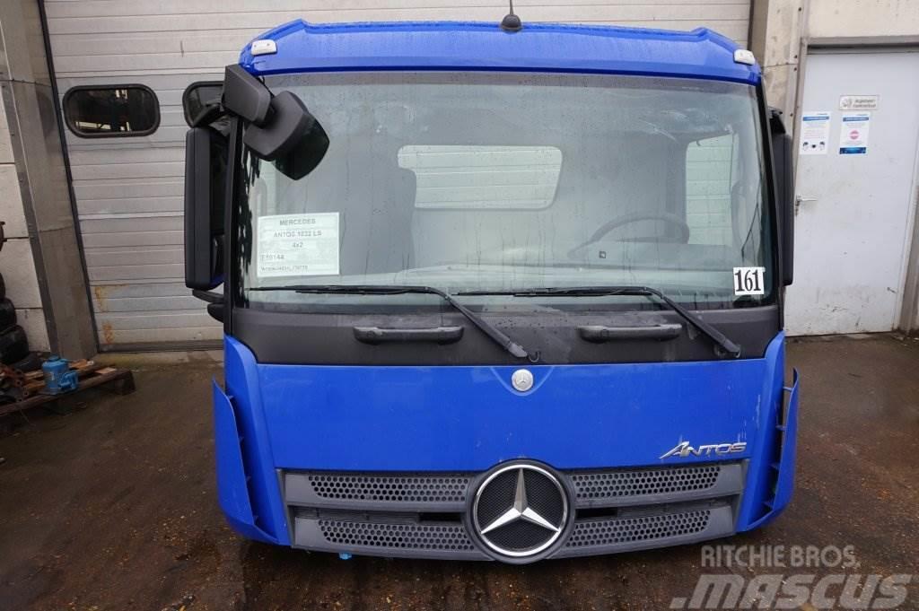 Mercedes-Benz ANTOS S-CAB CLASSICSPACE 320MM MM TUNNEL Кабіни