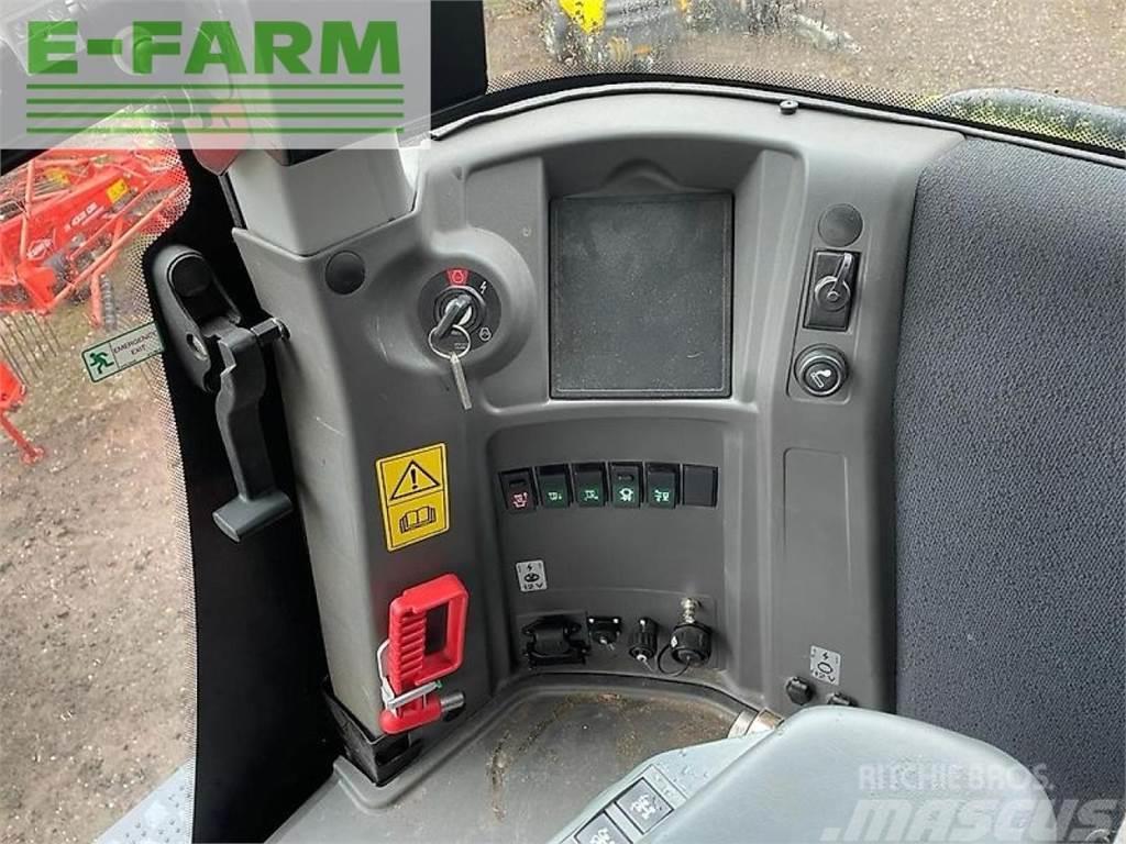 CLAAS xerion 4200 trac vc TRAC VC Трактори