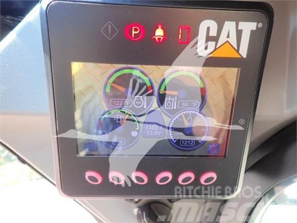 CAT 249D Міні-навантажувачі