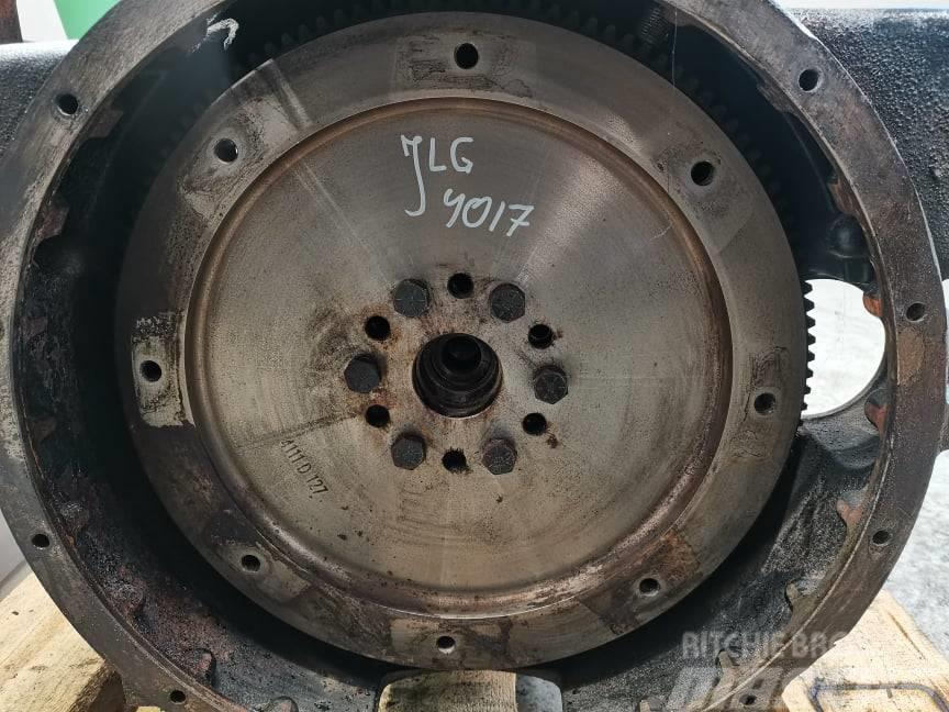 JLG 4017 PS {Perkins 1104D-44T NL} oil heat exchanger Двигуни