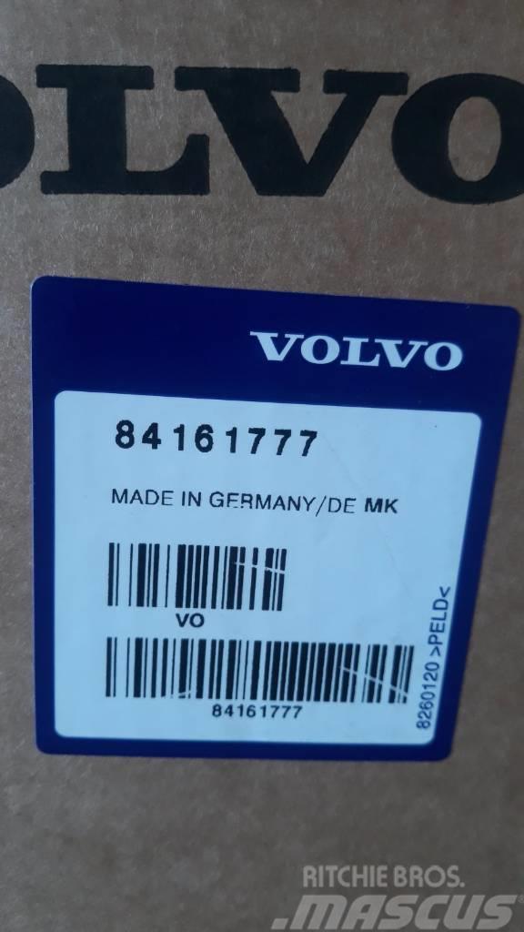 Volvo SEAT BELT KIT 84161777 Кабіни