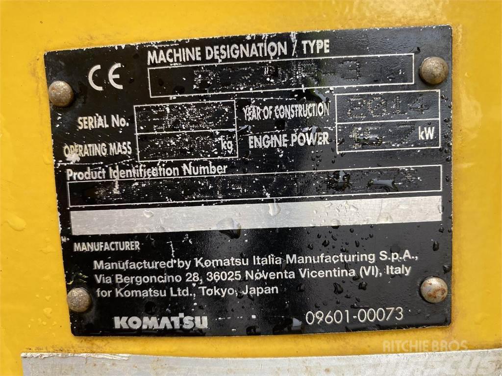 Komatsu PC22MR Колісні екскаватори