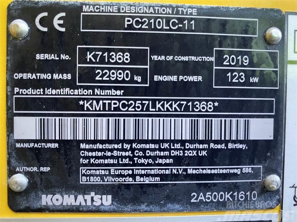Komatsu PC210LC-11 Гусеничні екскаватори