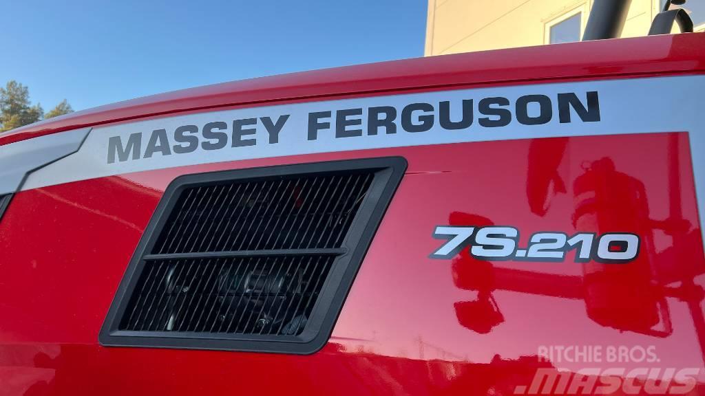 Massey Ferguson 7S.210 DVT Exclusive Трактори