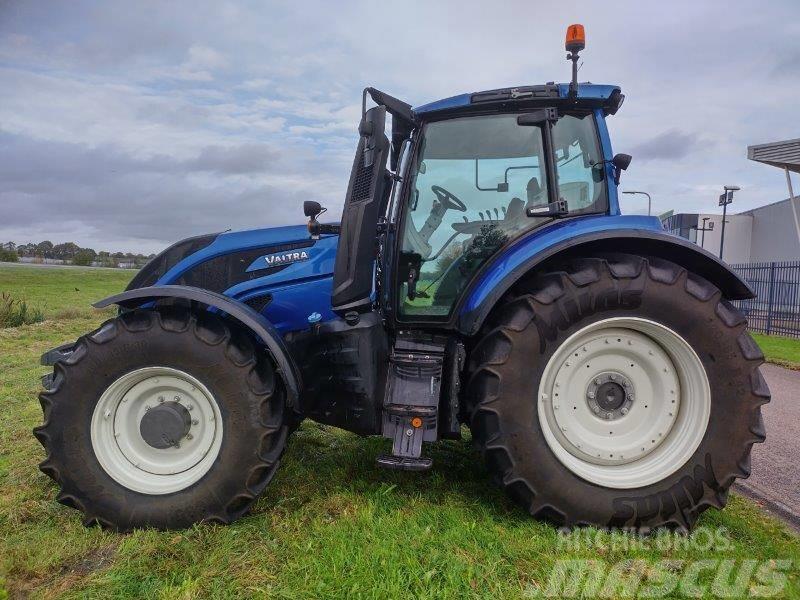 Valtra T194 A Трактори