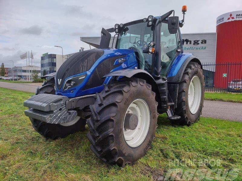 Valtra T194 A Трактори