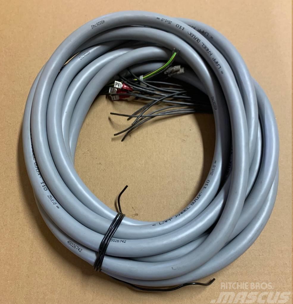 Deutz-Fahr Control cable VF16517231, 1651 7231, 16517231 Електроніка