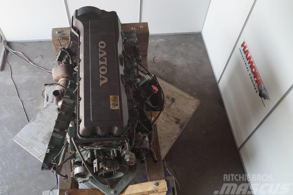 Volvo D9A 300 FOR PARTS Двигуни