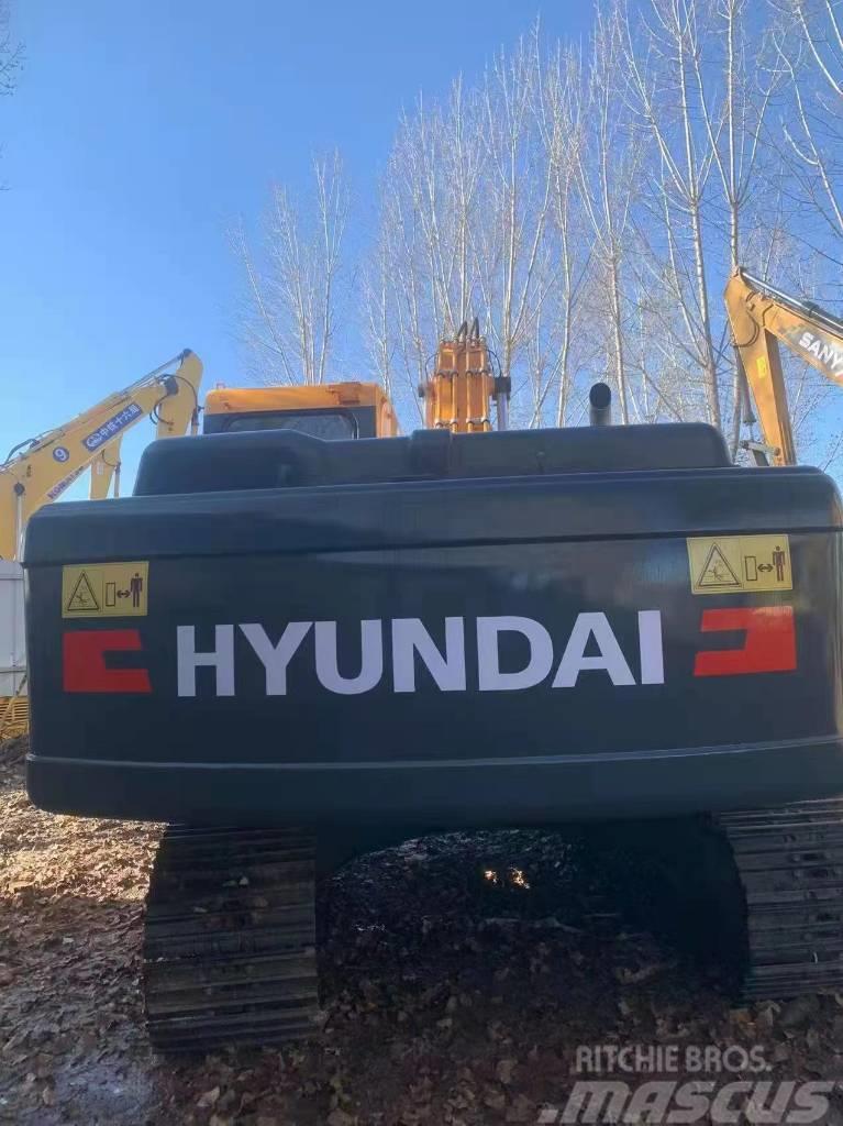 Hyundai 220LC-9S Гусеничні екскаватори
