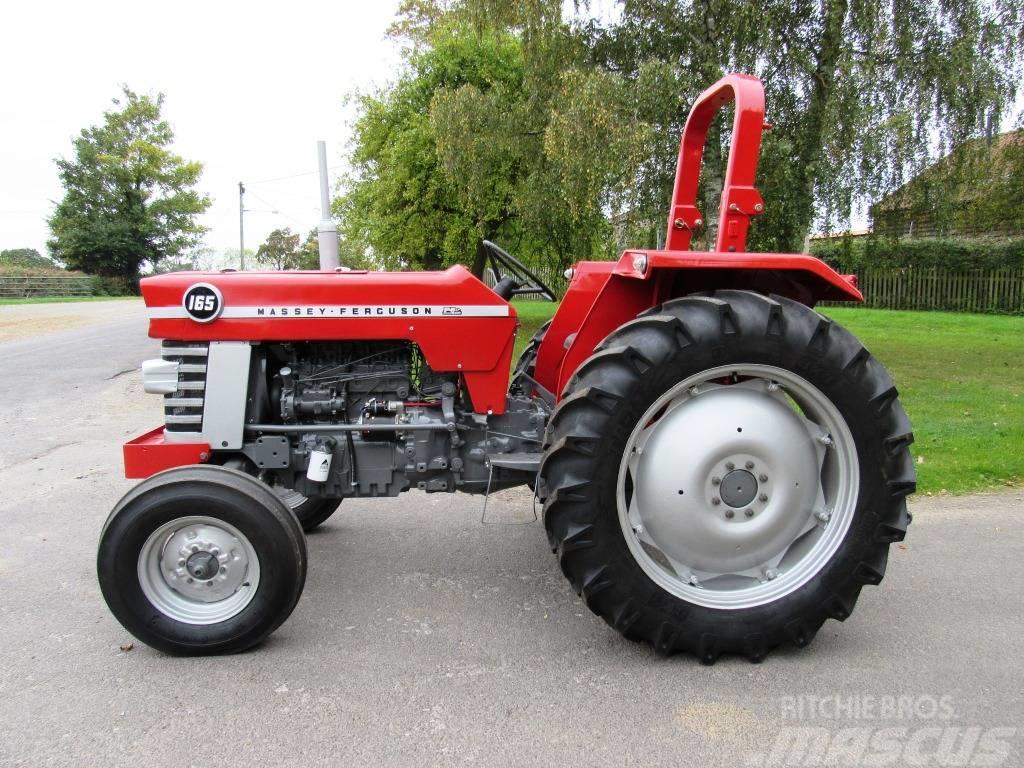 Massey Ferguson 165 Трактори