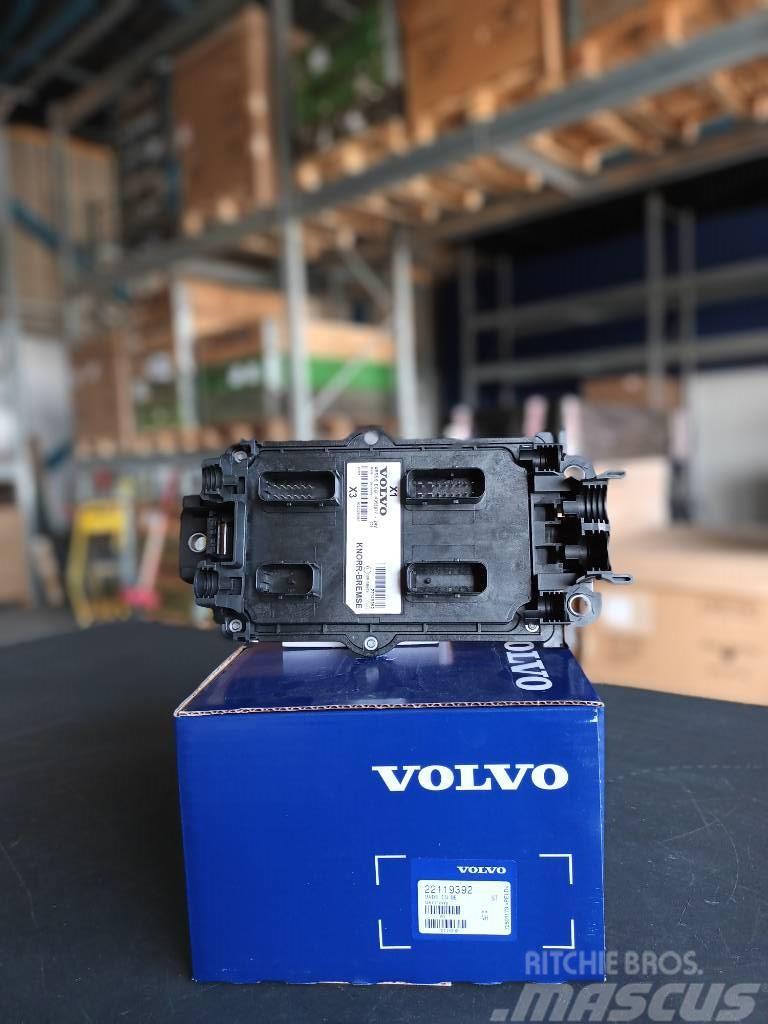 Volvo CONTROL UNIT 22119392 Електроніка