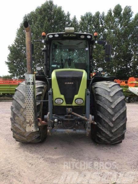 CLAAS XERION 3800 TRAC VC Трактори
