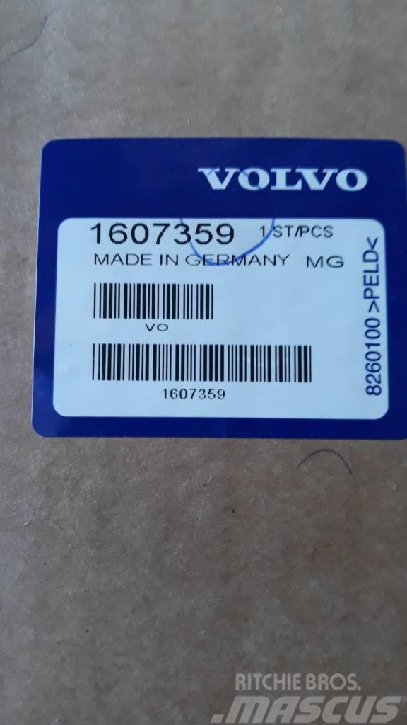 Volvo STEERING WHEEL 1607359 Кабіни