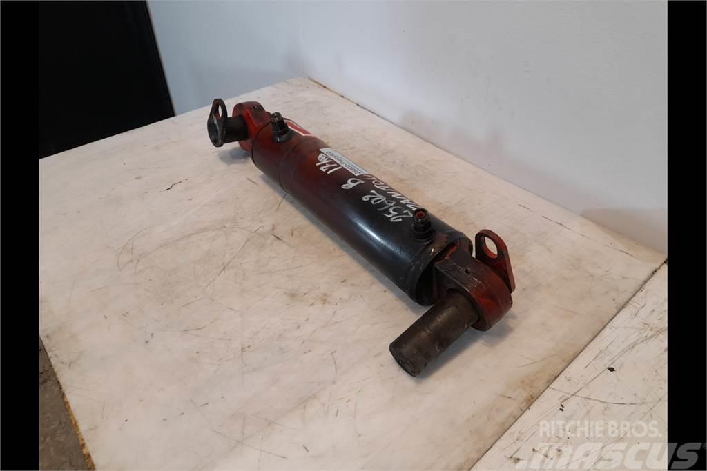 Manitou 1340 Hydraulic Cylinder Гідравліка