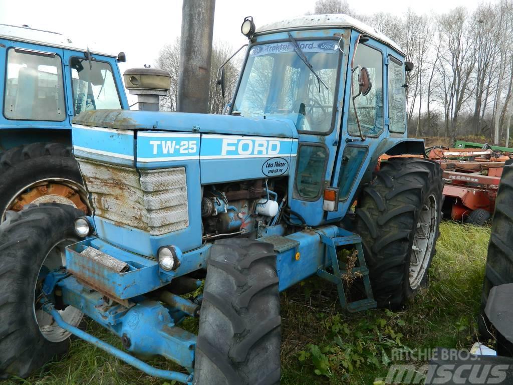 Ford TW 25 Трактори