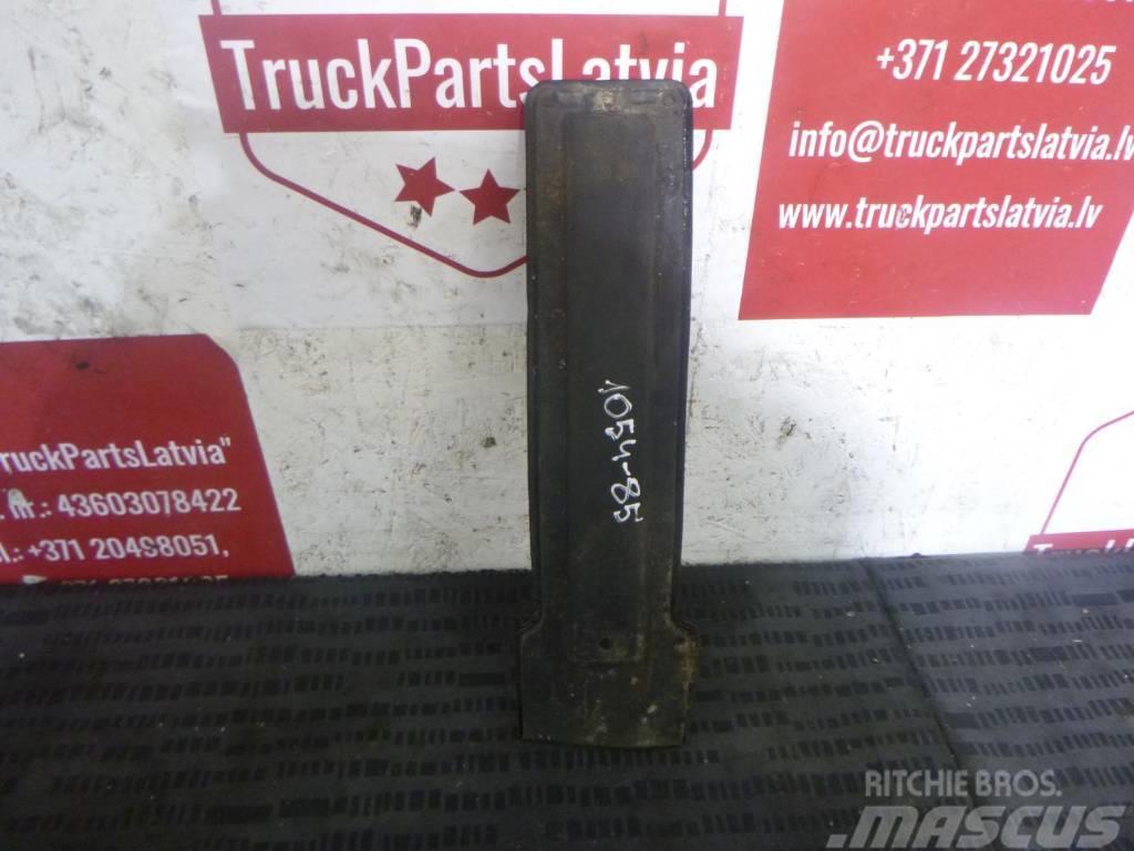 Volvo FH16 Electrical block cover 8159772 Кабіни