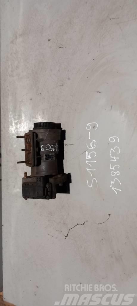 Scania R124.420 brake main valve 1385439 Гальма