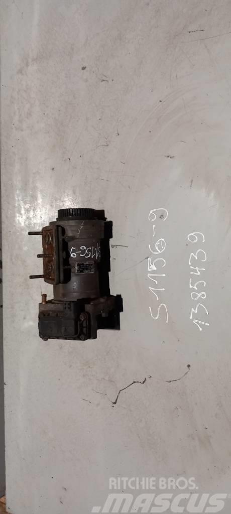 Scania R124.420 brake main valve 1385439 Гальма