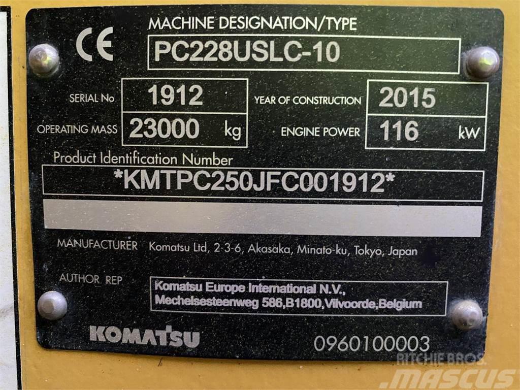 Komatsu PC228USLC-10 Гусеничні екскаватори