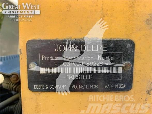 John Deere 319D Міні-навантажувачі