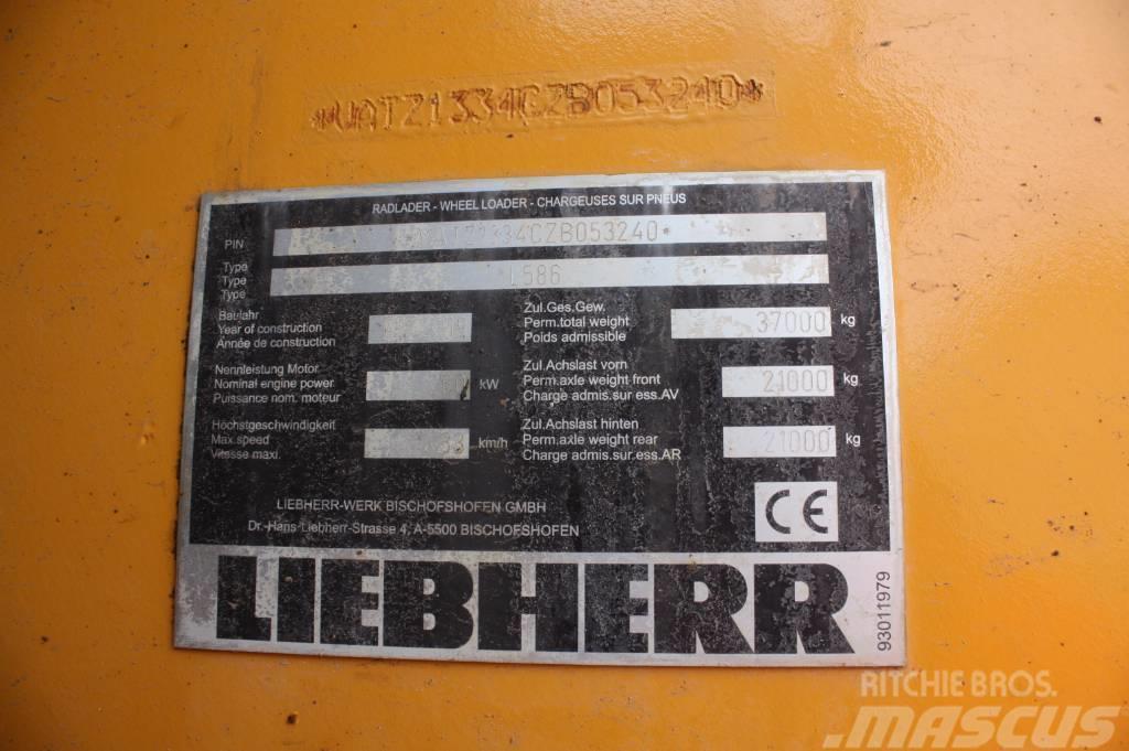 Liebherr L586XP Фронтальні навантажувачі