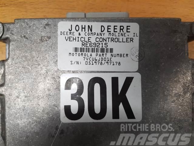John Deere 8400 Електроніка