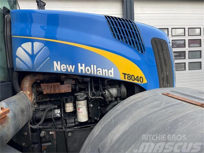 New Holland 8040 Affjedret foraksel Трактори