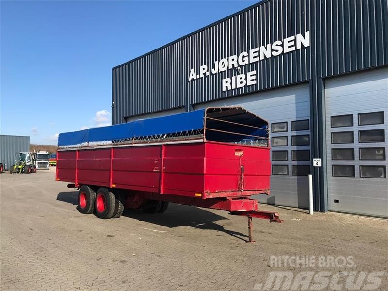  - - -  Udleveringsvogn 8,5m Трейлери для транспортування тварин